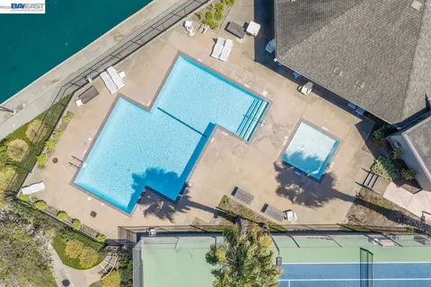 $1,548,888 | 828 Columba Lane, Foster City, CA 94404