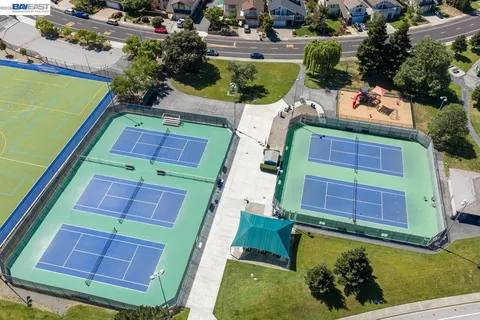 $1,548,888 | 828 Columba Lane, Foster City, CA 94404