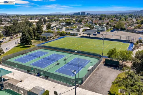 $1,548,888 | 828 Columba Lane, Foster City, CA 94404