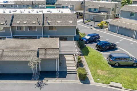 $1,548,888 | 828 Columba Lane, Foster City, CA 94404