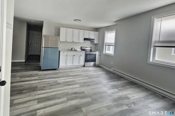 $1,600 | 36 2nd Avenue, Unit 1B, Waterbury, CT 06710