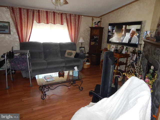 $130,000 | 4237 Independence Lane, Walnutport, PA 18088