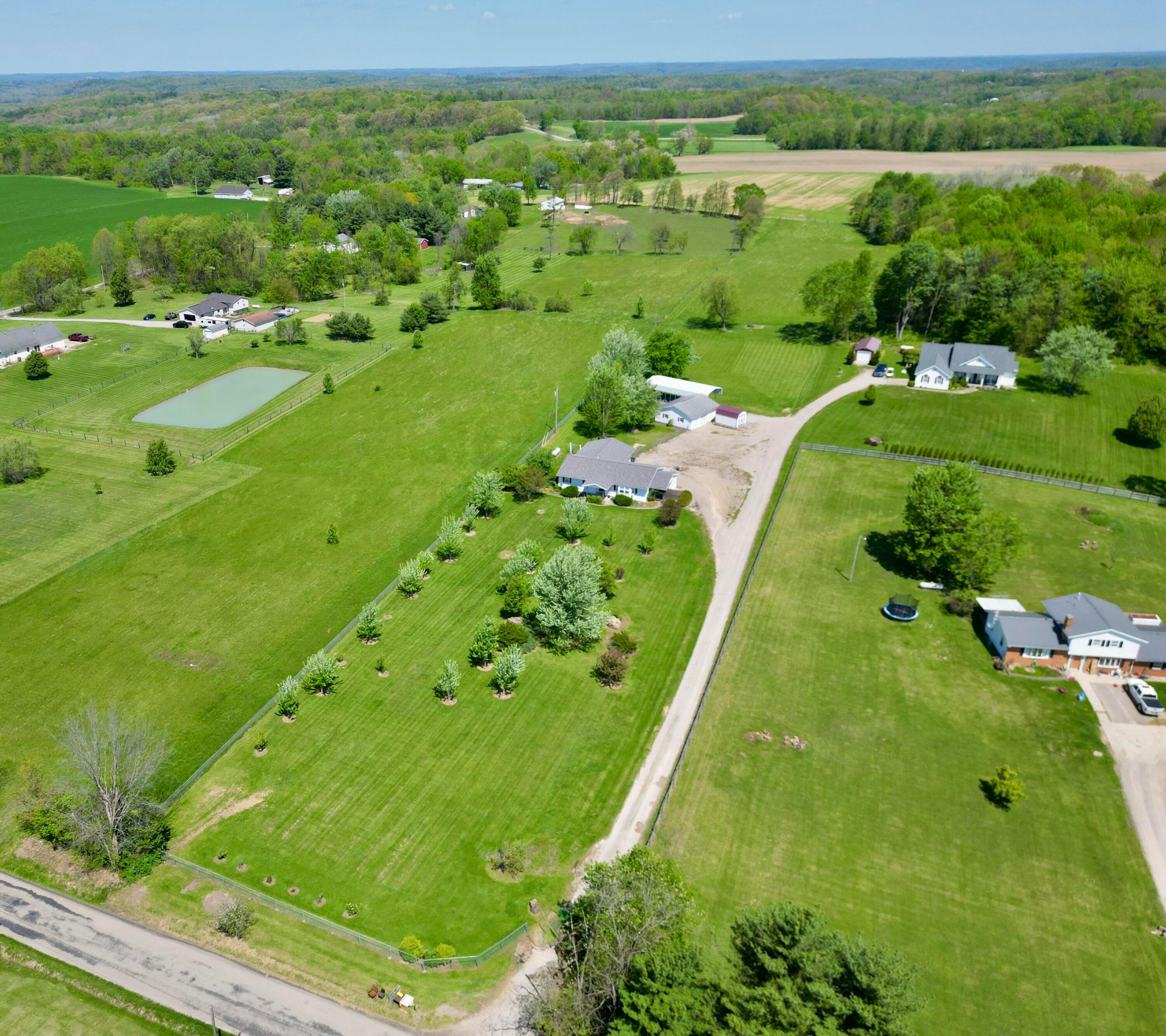 2760 Flint Ridge Road Hopewell, OH 43746 - Photo 15 of 64