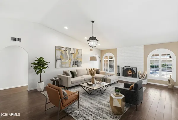 $945,000 | 14238 North 61st Street, Scottsdale, AZ 85254
