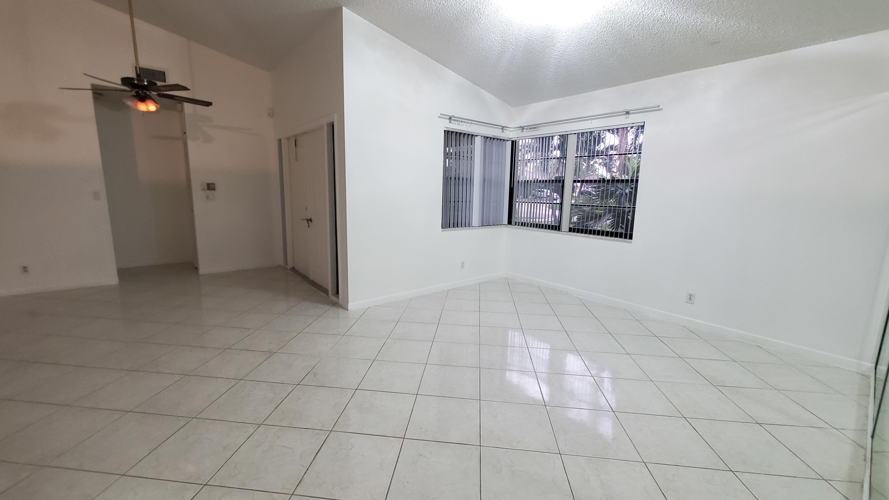 9876 Majorca Place Boca Raton, FL 33434 - Photo 5 of 33 living/dining