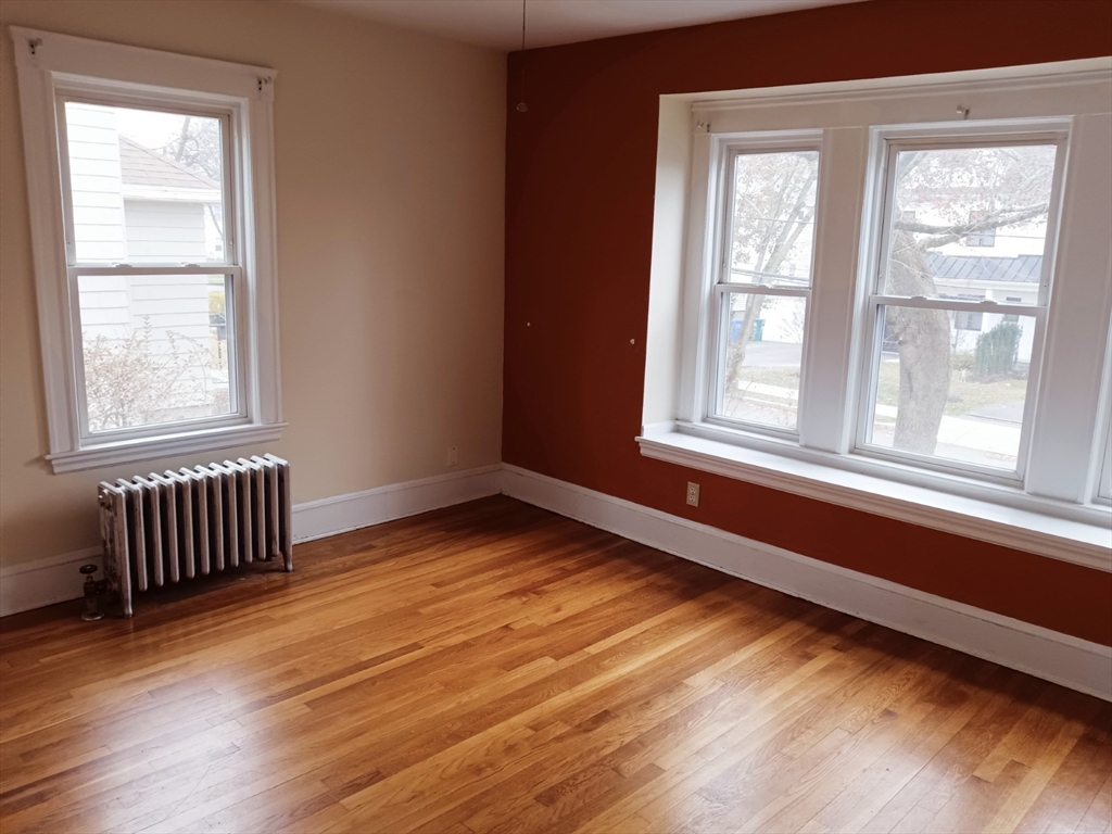 41 Whittemore Road, Unit 1 Newton, MA 02458 - Photo 11 of 15