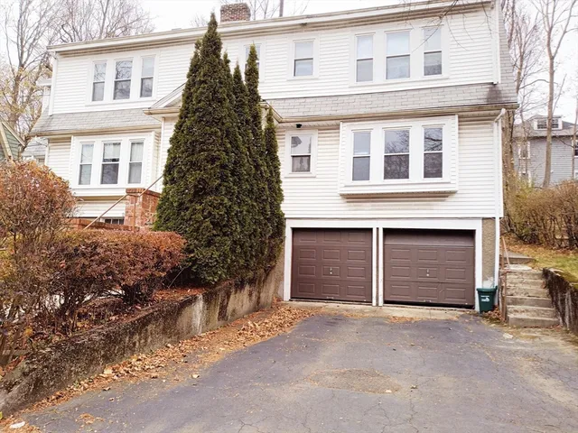 $3,800 | 41 Whittemore Road, Unit 1, Newton, MA 02458
