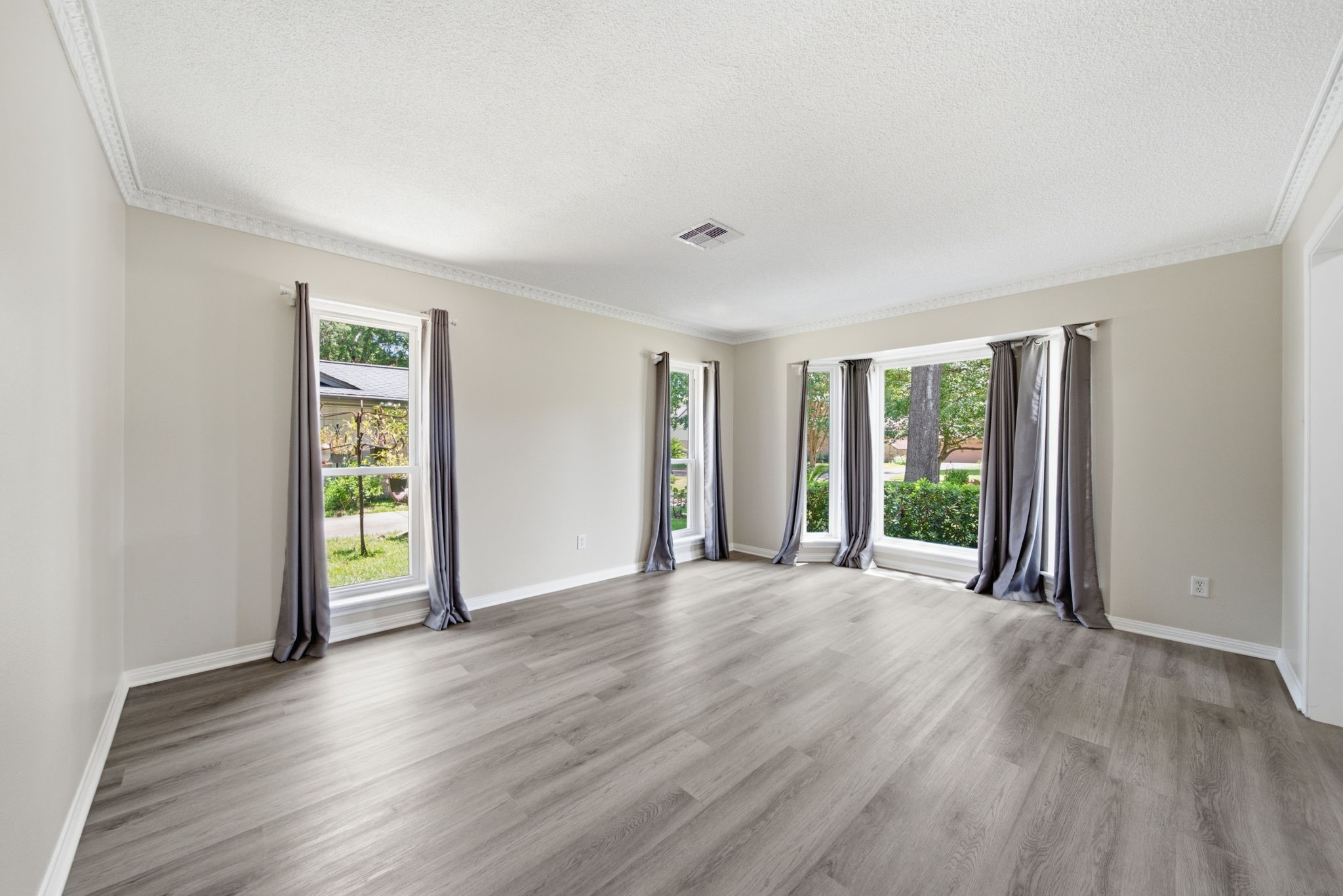 626 Magic Oaks Drive Spring, TX 77388 - Photo 8 of 45 Gallery Image 8