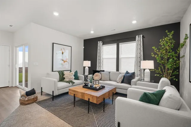 $380,000 | 86 South Airlift Street, Airway Heights, WA 99001