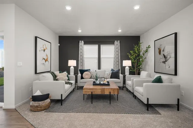 $380,000 | 86 South Airlift Street, Airway Heights, WA 99001