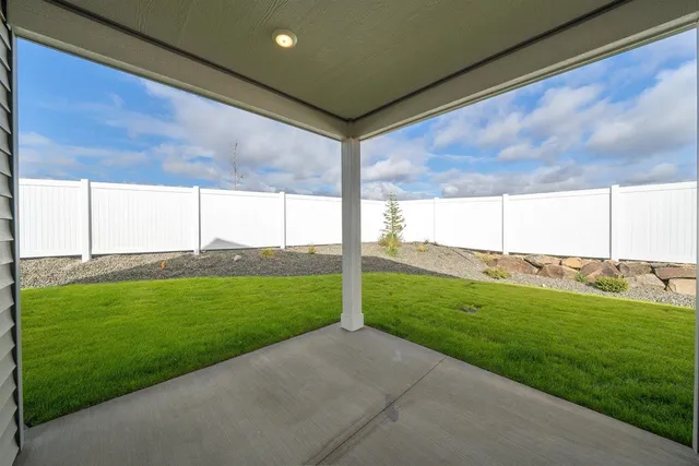 $380,000 | 86 South Airlift Street, Airway Heights, WA 99001