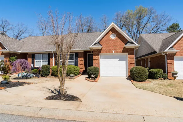 $250,000 | 423 Rexford Drive, Moore, SC 29369