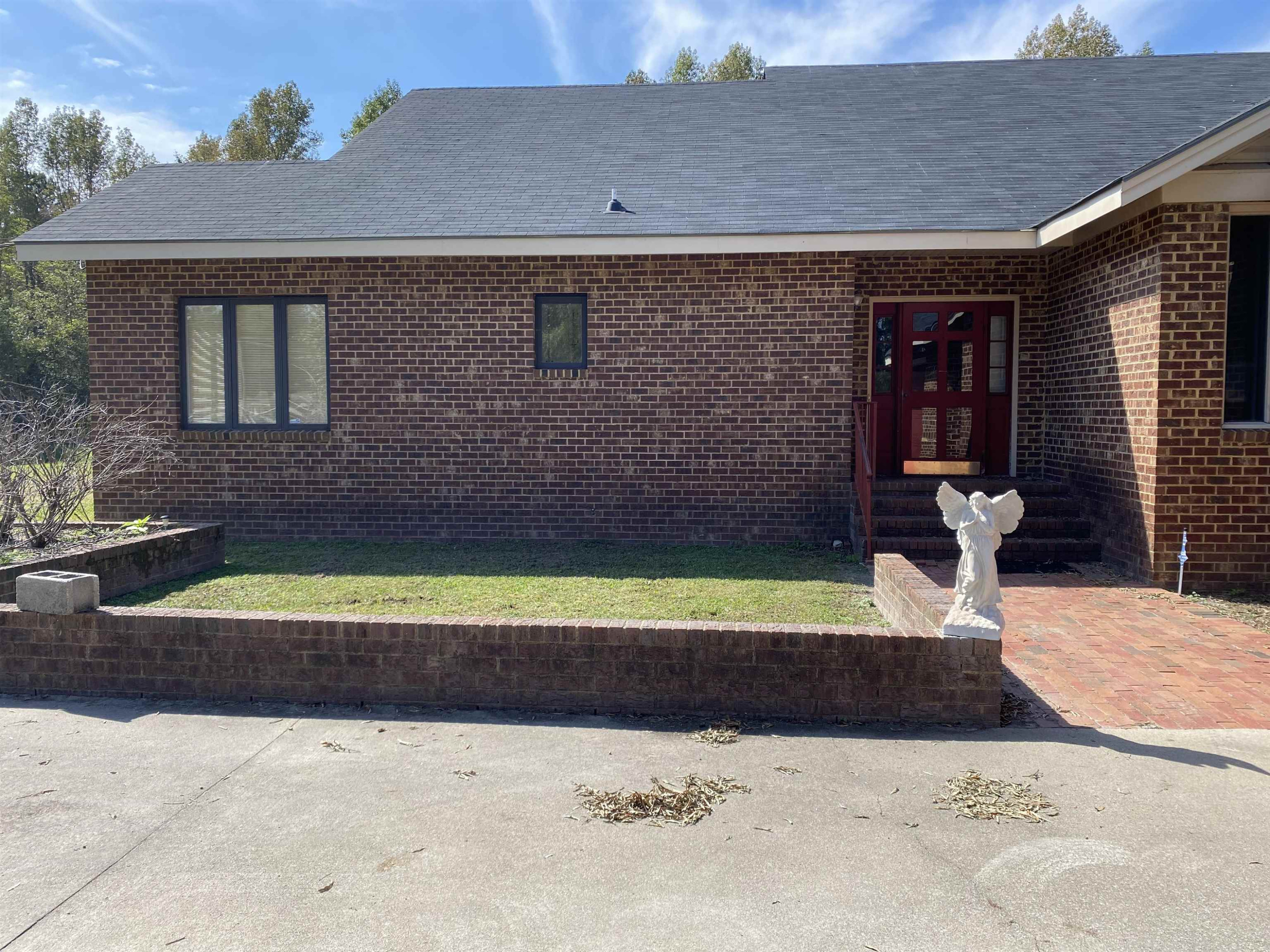 5318 Highway 264 Alternate Wilson, NC 27893 - Photo 2 of 29 Photo 2