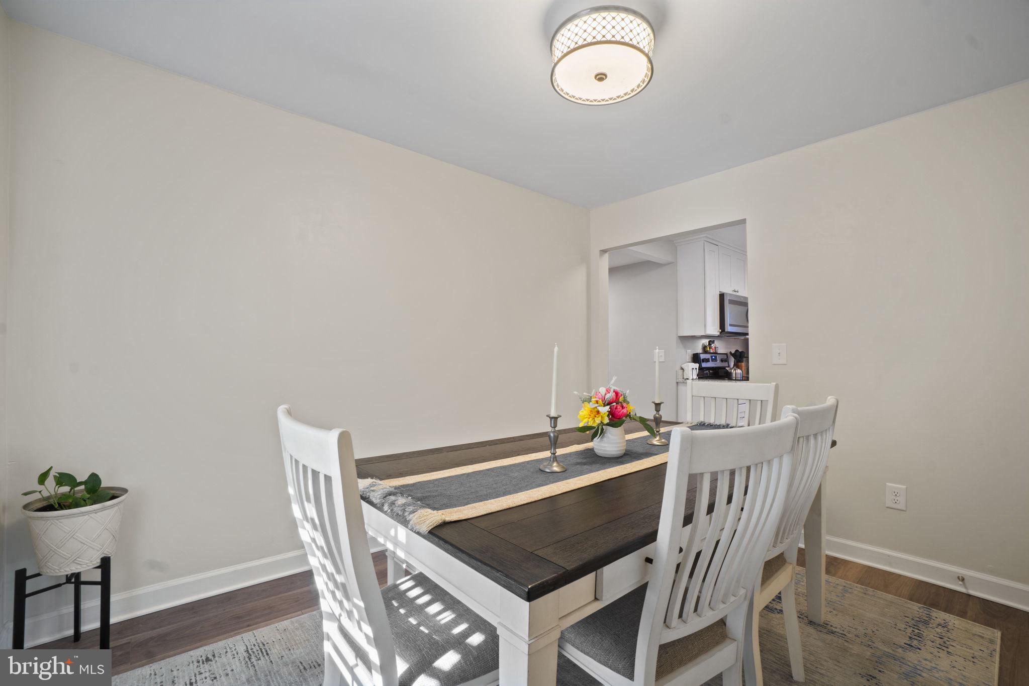 286 Colebrook Road Fredericksburg, VA 22405 - Photo 7 of 20 Dining Room with hard wood floors