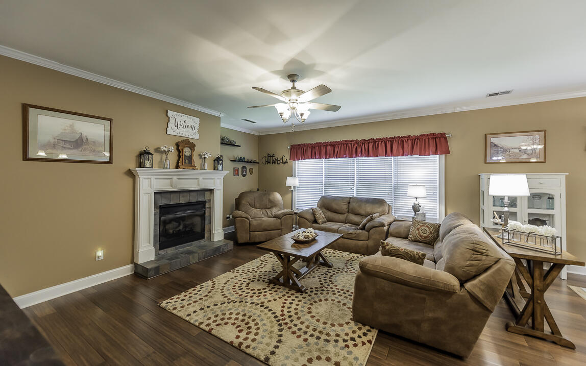 9429 East Brainerd Road Chattanooga, TN 37421 - Photo 18 of 42 DSC_9197