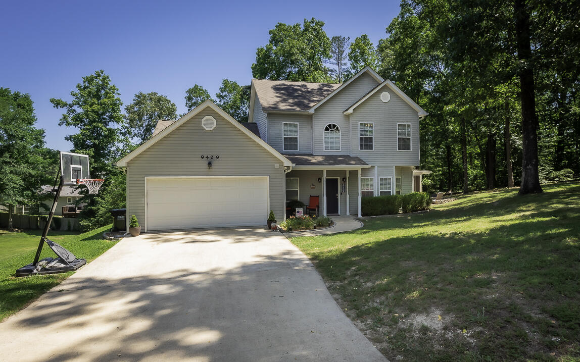 9429 East Brainerd Road Chattanooga, TN 37421 - Photo 2 of 42 DSC_9271