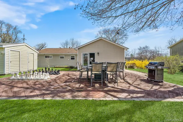 $669,000 | 3453 Flanders Drive, Yorktown Heights, NY 10598