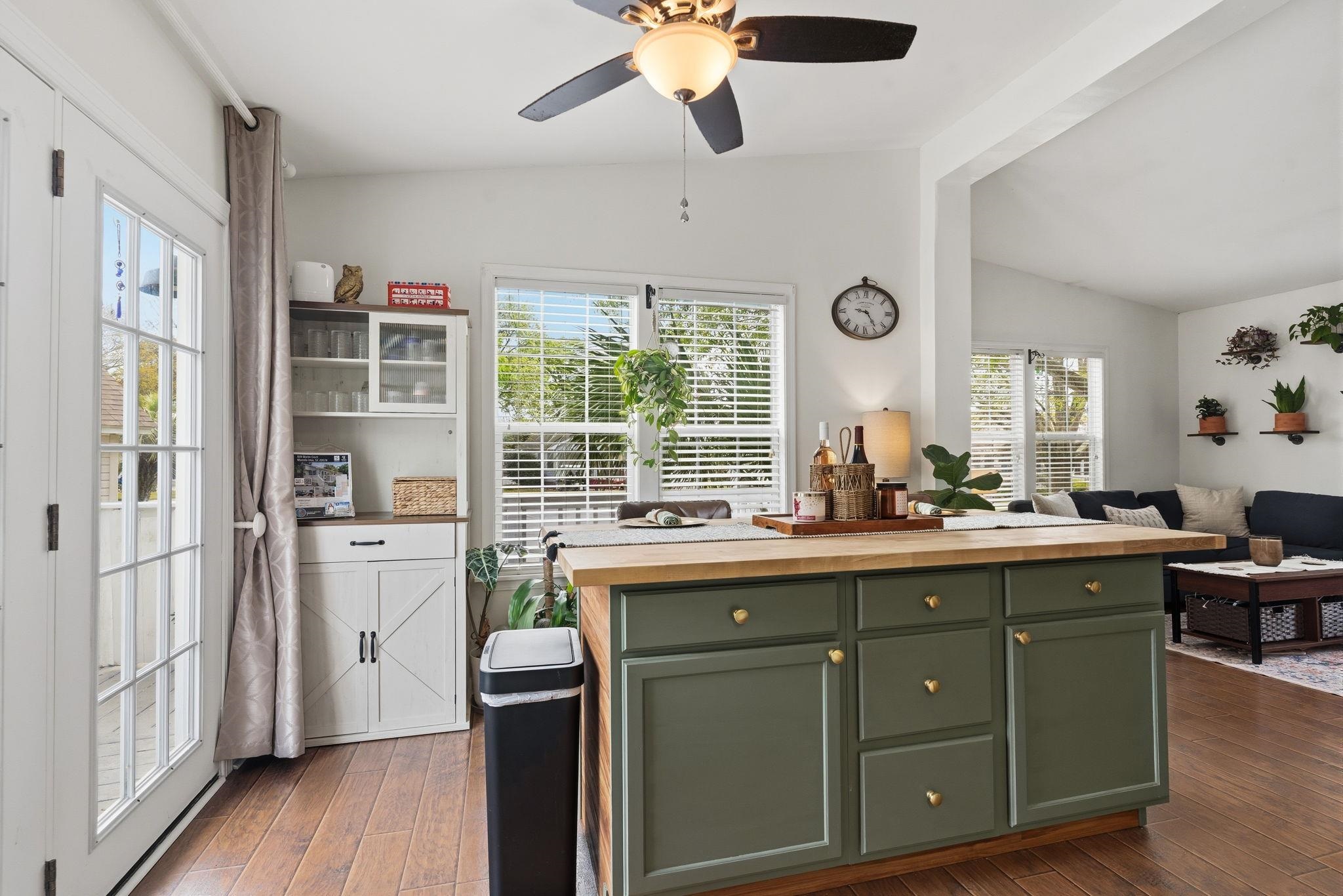 809 Marlin Court Murrells Inlet, SC 29576 - Photo 6 of 40