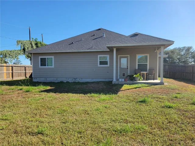 $365,000 | 2238 Morgan Lane, Ingleside, TX 78362