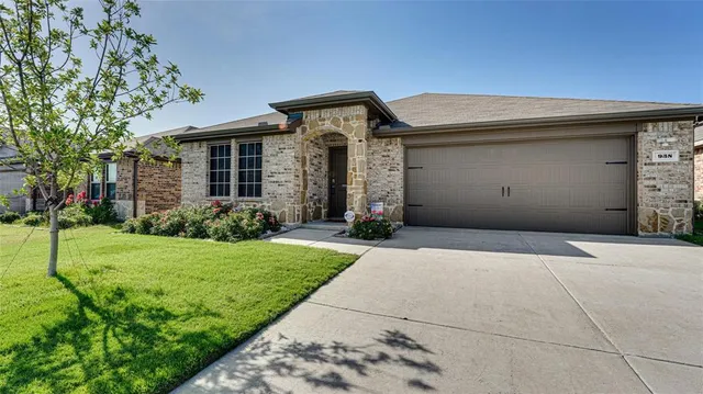 $1,995 | 938 Corbitt Lane, Fate, TX 75189