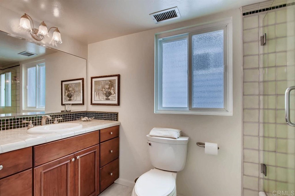 740 Neptune Avenue Encinitas, CA 92024 - Photo 14 of 24