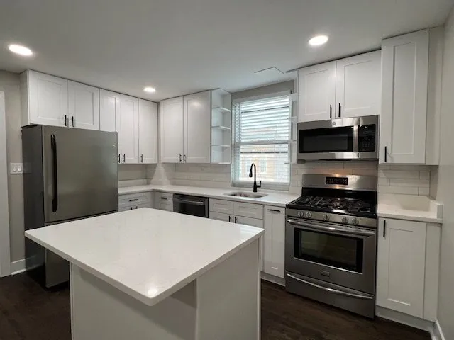 $1,595 | 1957 West 23rd Street, Unit 3R, Chicago, IL 60608