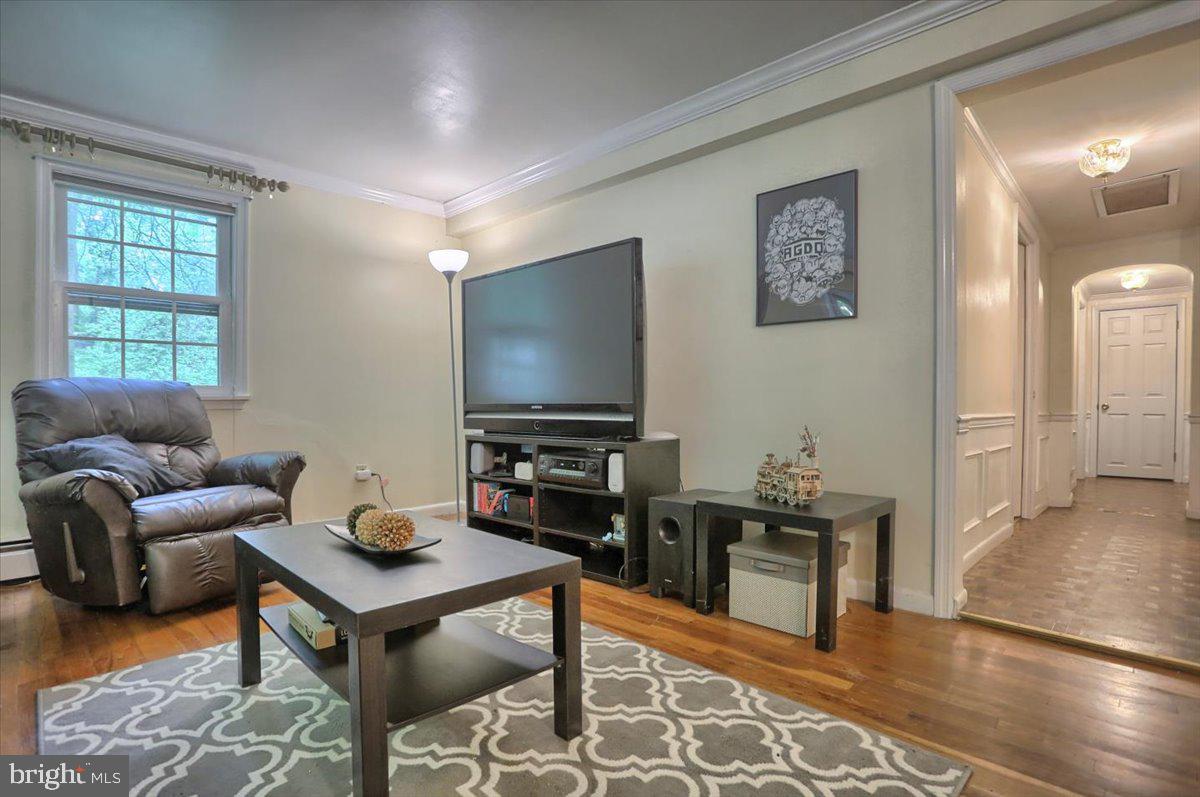 2155 Potts Hill Road Etters, PA 17319 - Photo 8 of 29