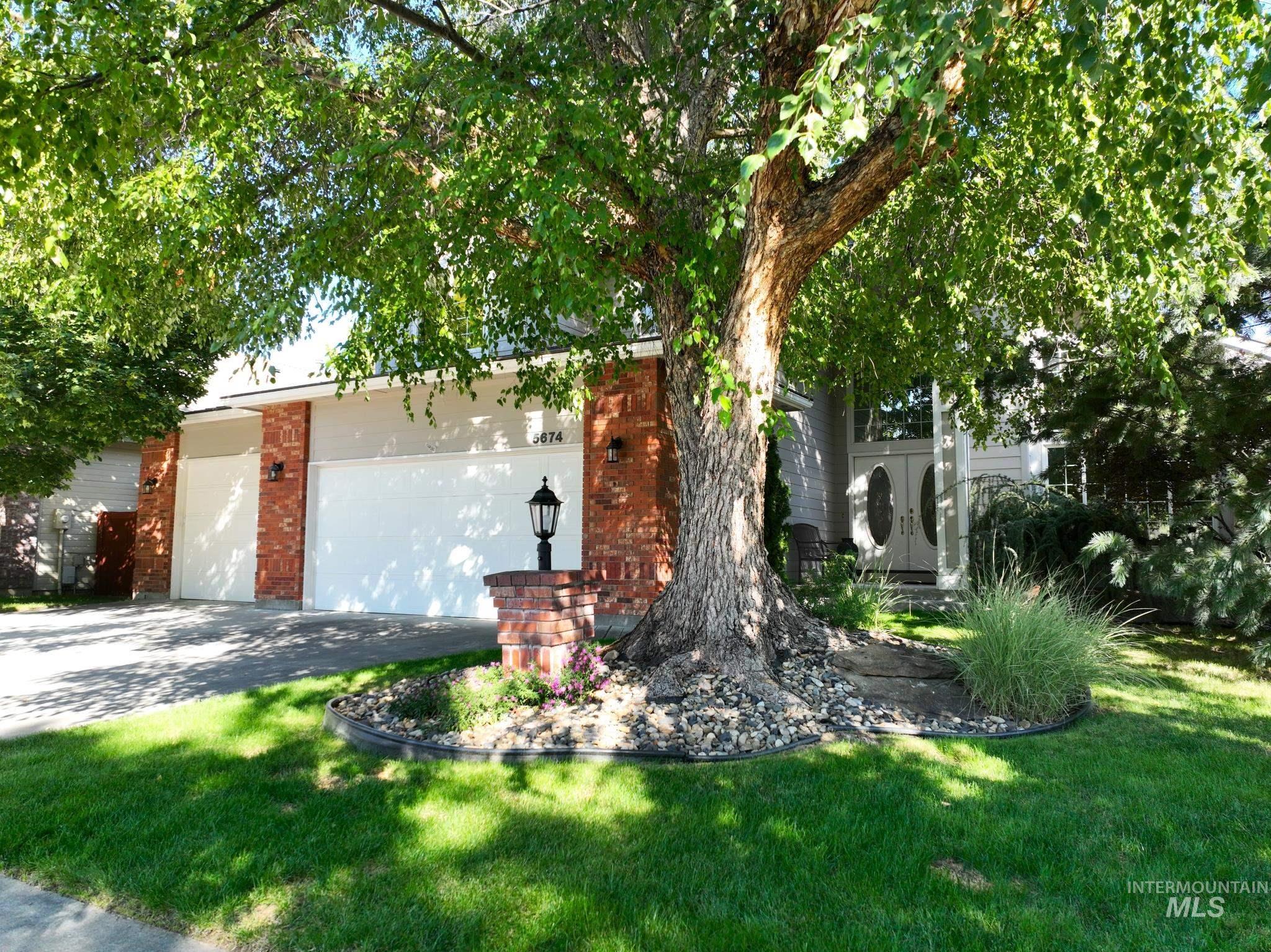 5674 North Heathrow Way Boise, ID 83713 - Photo 1 of 1