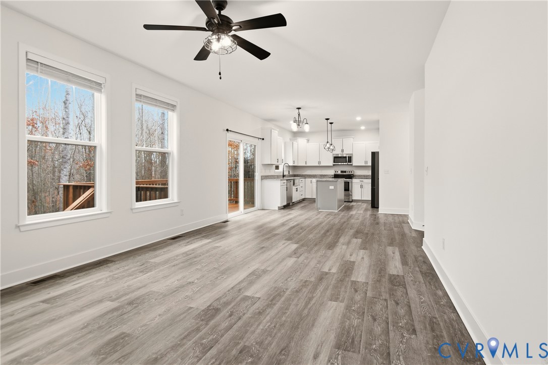 18395 Teman Road Beaverdam, VA 23015 - Photo 4 of 41