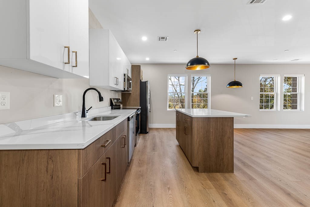 22 Everett Street, Unit 424 Westwood, MA 02090 - Photo 5 of 30