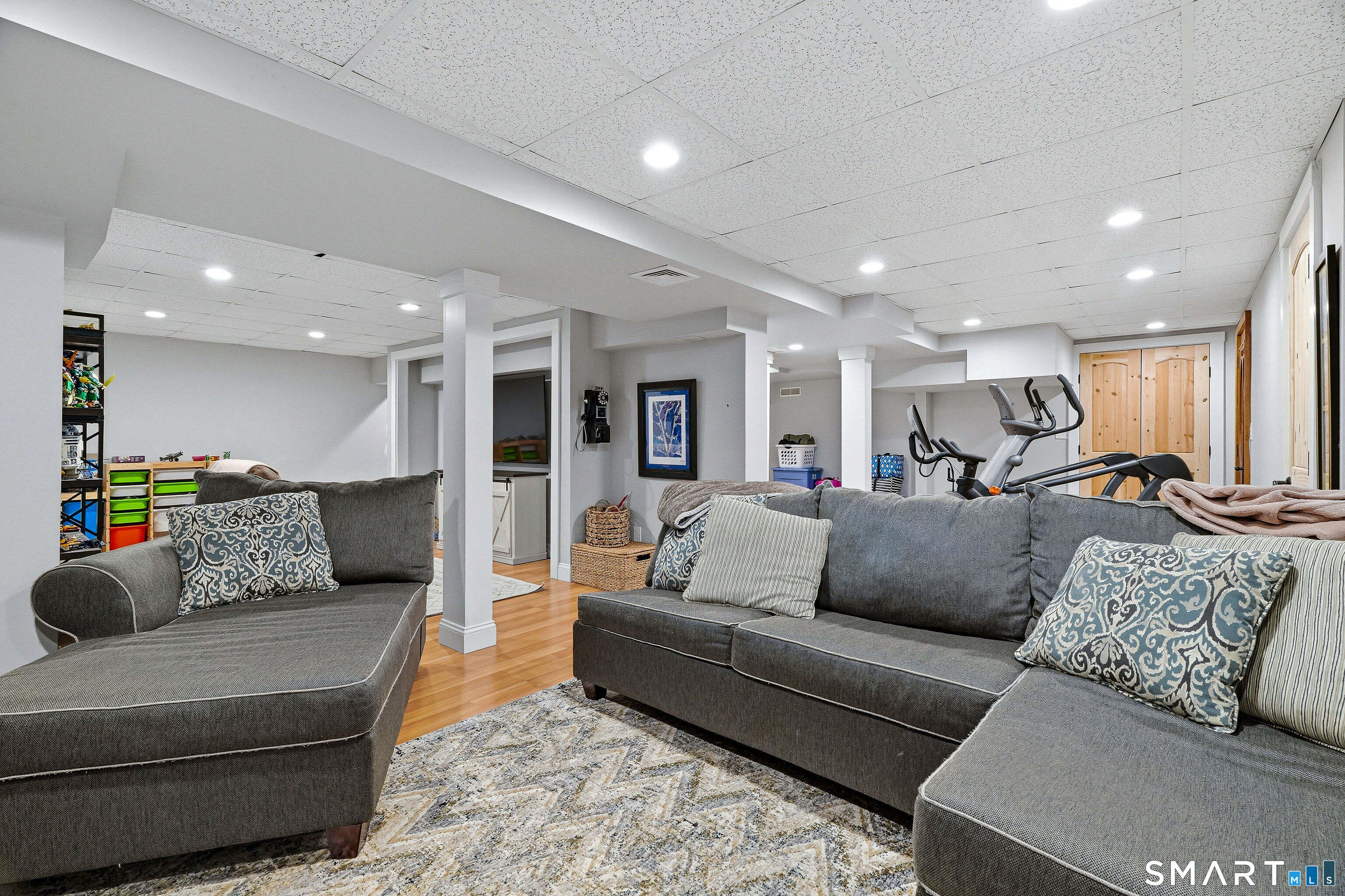 8 Hatchetts Hill Road Old Lyme, CT 06371 - Photo 31 of 39
