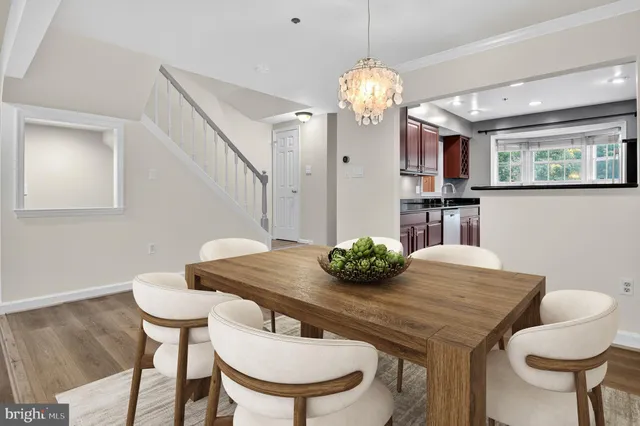 $559,900 | 10808 Drawbridge Court, Silver Spring, MD 20902