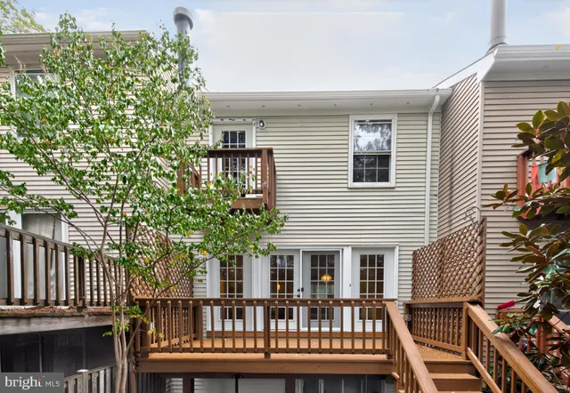 $559,900 | 10808 Drawbridge Court, Silver Spring, MD 20902