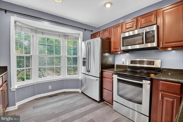 $559,900 | 10808 Drawbridge Court, Silver Spring, MD 20902