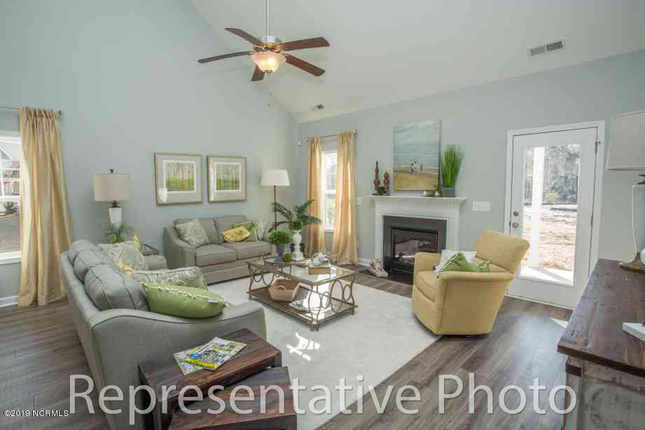 67 Violetear Ridge Hampstead, NC 28443 - Photo 5 of 16 Living Room