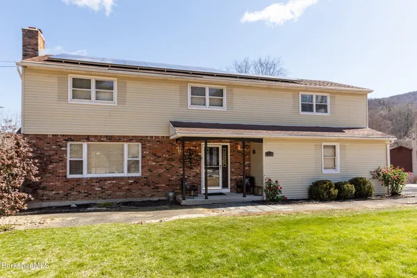 $519,000 | 268 Devonshire Drive, Cheshire, MA 01225