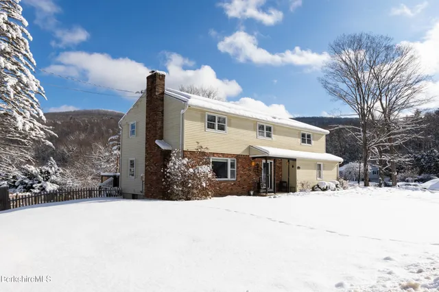 $539,000 | 268 Devonshire Drive, Cheshire, MA 01225