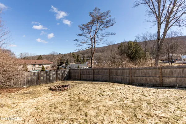 $509,000 | 268 Devonshire Drive, Cheshire, MA 01225