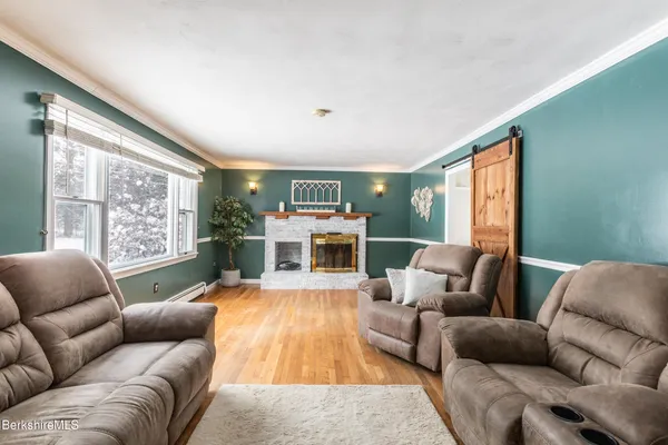 $509,000 | 268 Devonshire Drive, Cheshire, MA 01225