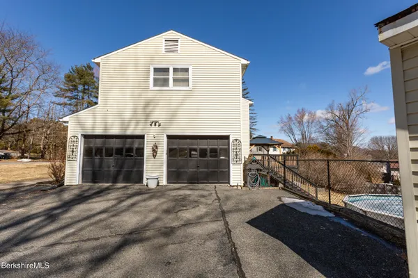 $509,000 | 268 Devonshire Drive, Cheshire, MA 01225