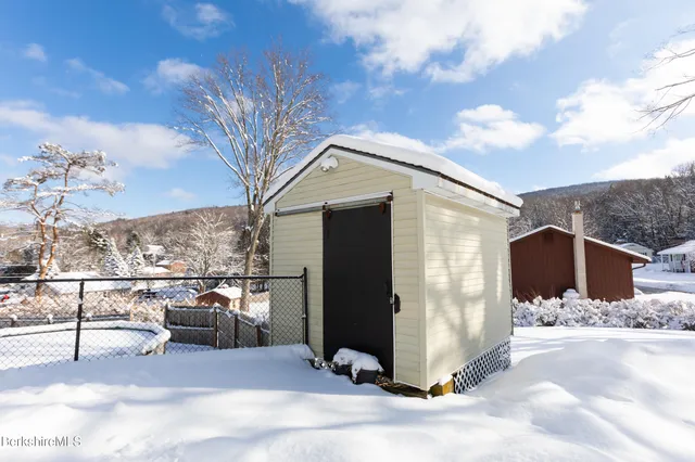 $529,000 | 268 Devonshire Drive, Cheshire, MA 01225