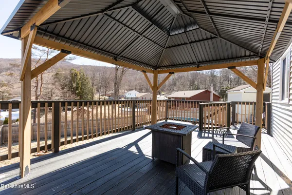 $509,000 | 268 Devonshire Drive, Cheshire, MA 01225