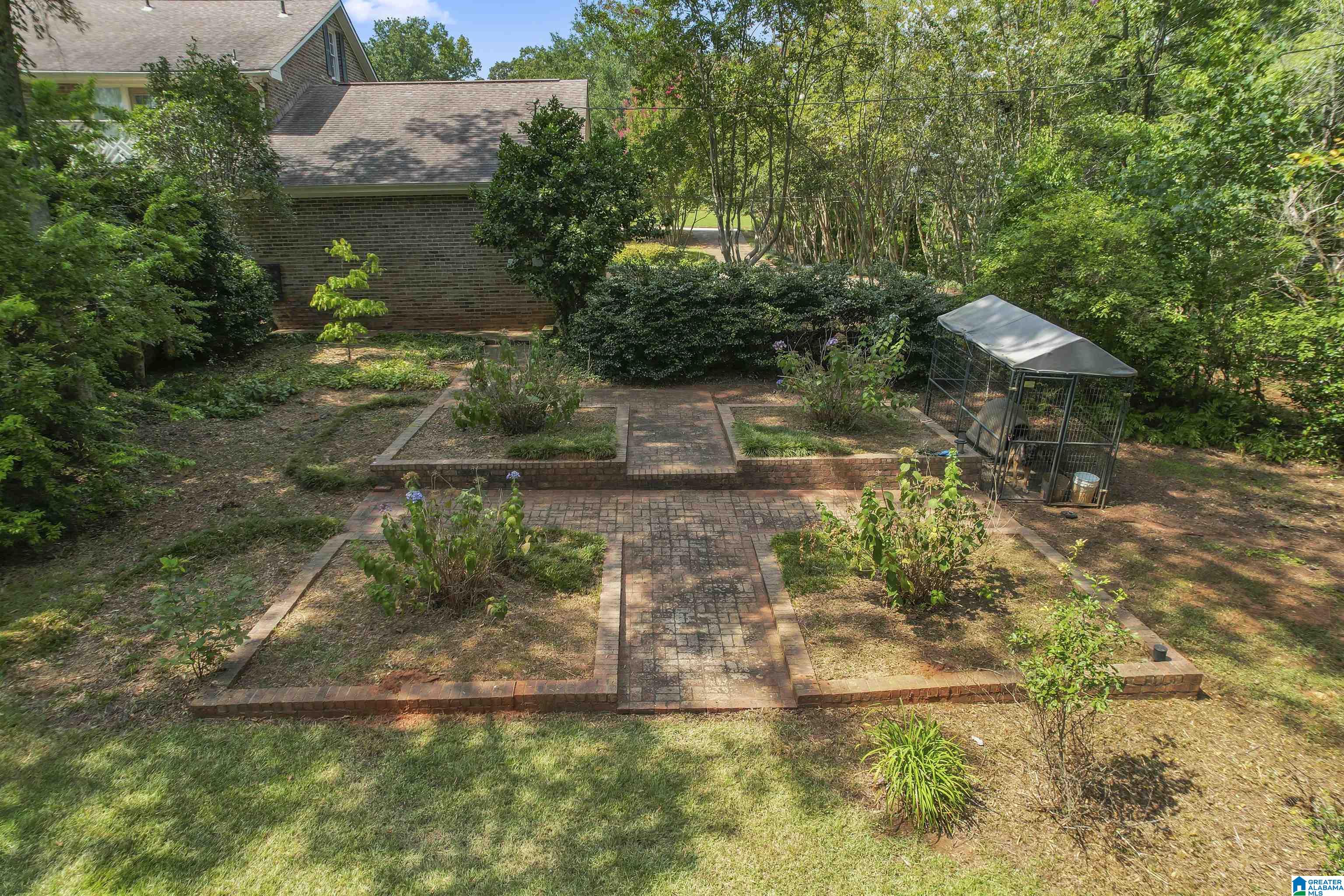 2212 Lang Road Sylacauga, AL 35150 - Photo 11 of 66