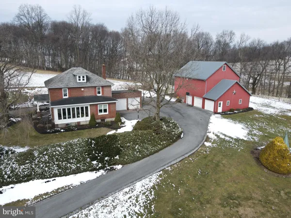 $450,000 | 1350 Old Line Road, Manheim, PA 17545