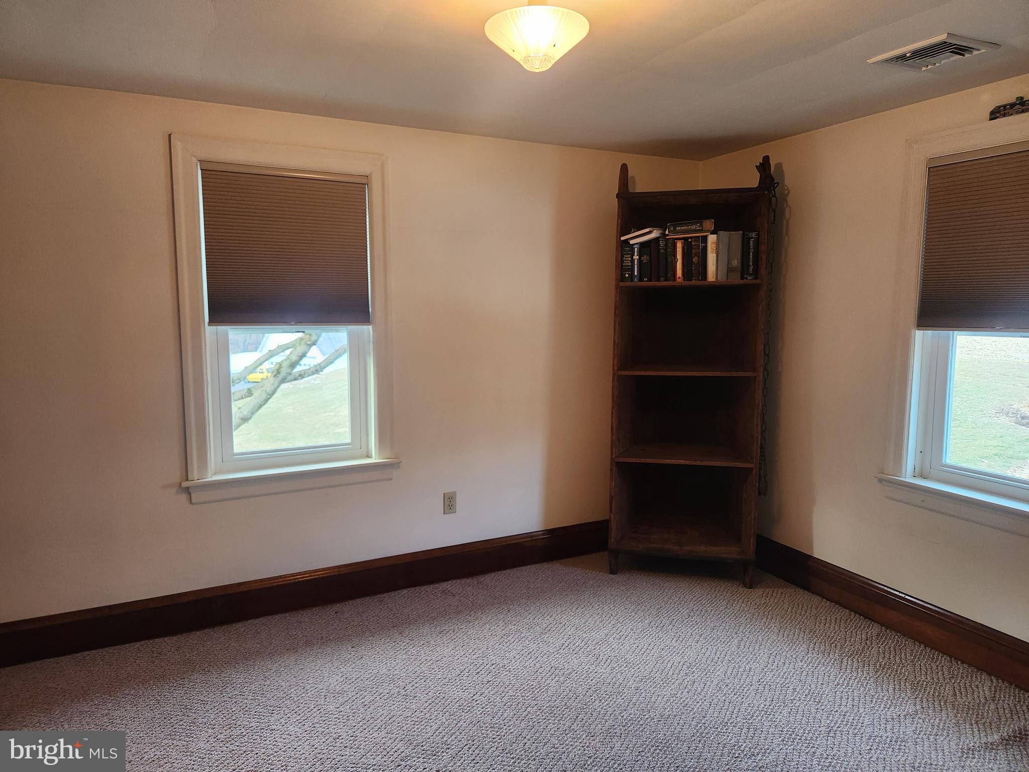 1350 Old Line Road Manheim, PA 17545 - Photo 11 of 87