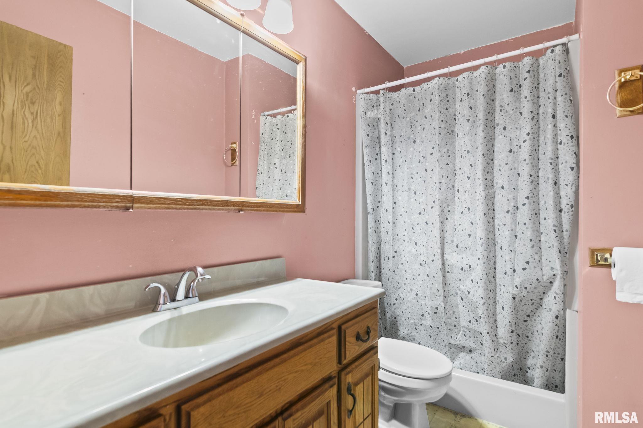 3030 Sandgate Road Springfield, IL 62702 - Photo 19 of 37