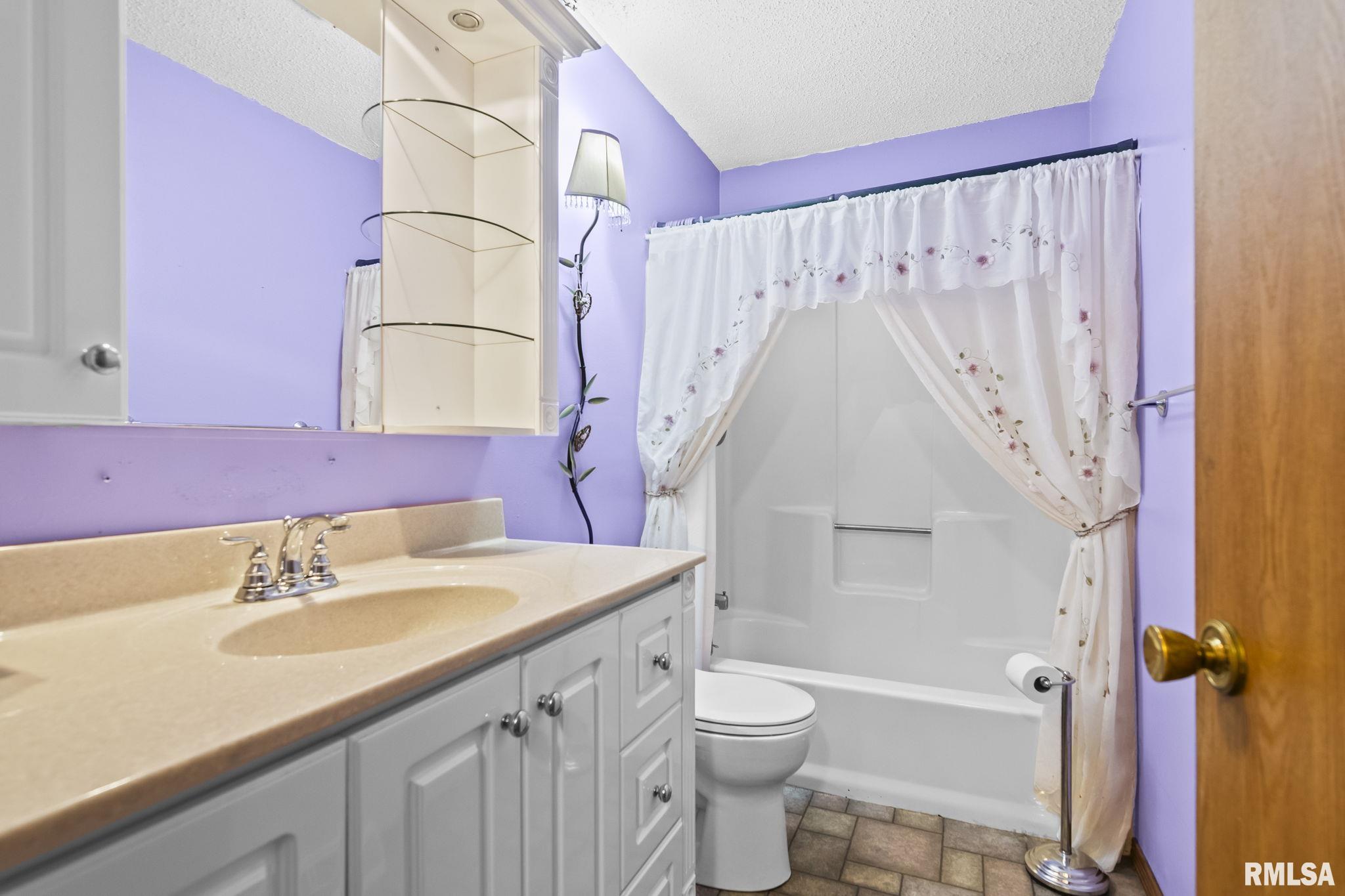 3030 Sandgate Road Springfield, IL 62702 - Photo 29 of 37