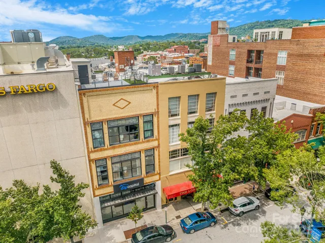 $449,000 | 35 Patton Avenue, Unit 302, Asheville, NC 28801