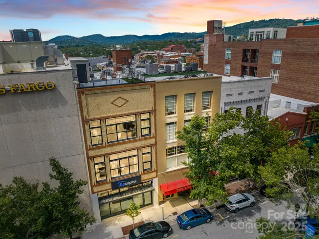 $449,000 | 35 Patton Avenue, Unit 302, Asheville, NC 28801