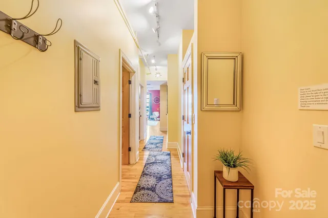 $449,000 | 35 Patton Avenue, Unit 302, Asheville, NC 28801